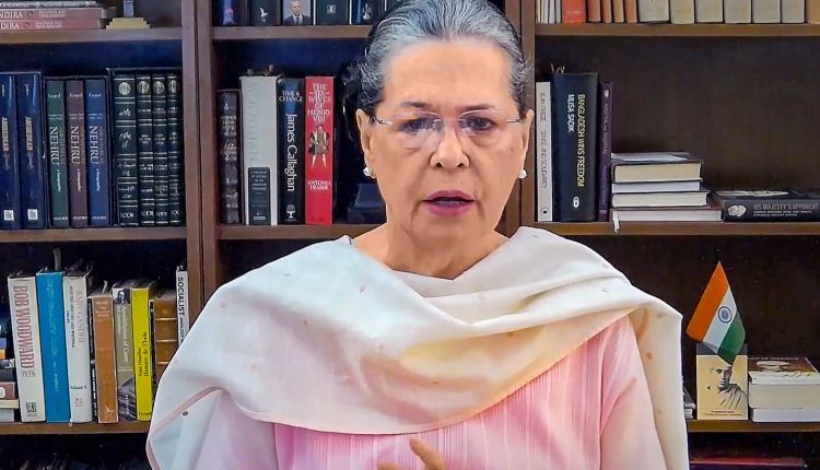 sonia-gandhi-remain-congress-interim-president-cwc-meet-drama